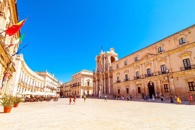 Private Syracuse Tour & light lunch in food market - Is Six Hours Too Long for Ortigia?