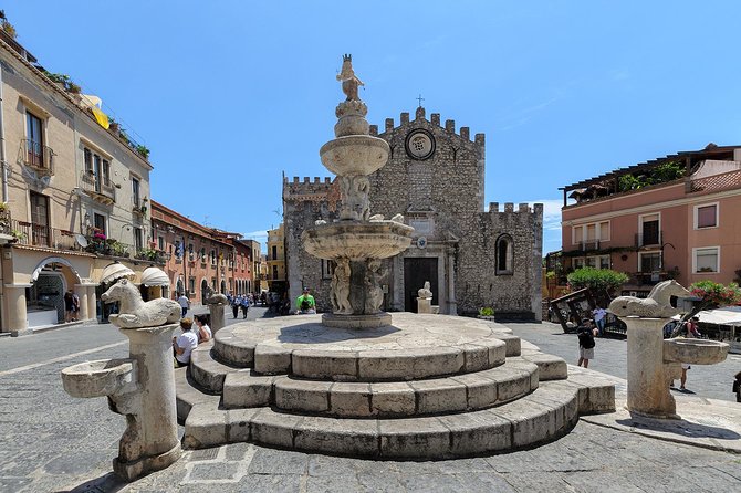 Private Taormina Walking Tour & Greek Theatre - Palazzo Corvaja and the Roman Odeon