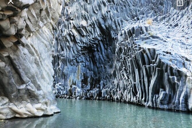 Private Tour Alcantara Gorges, Taormina and Messina. Departure Messina - Food advice and the human side of the tour