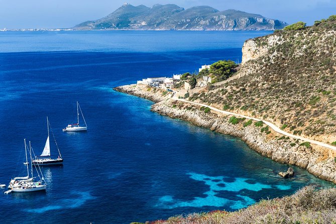 Private Tour Half Day Boat Trip in Favignana from Trapani - Levanzo and the limits of a half-day schedule