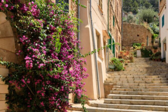 Private tour of Taormina, Castelmola, Isola bella for small groups - Private transport works best with a clear plan