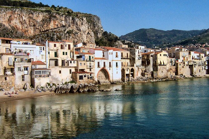 Private Transfer from Palermo Airport to Your Hotel in Cefalu - Arriving in Cefalù and reaching the actual hotel door