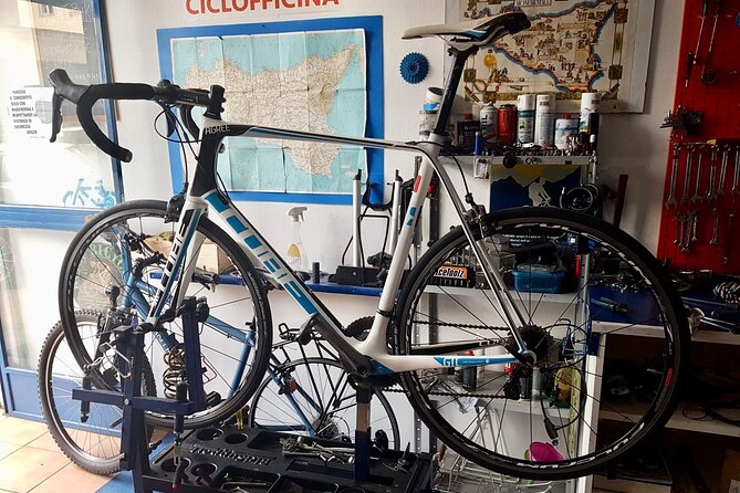 Rent a Carbon or Aluminum Road Bike in Sicily - Route ideas from Palermo to Cefalù and Torretta