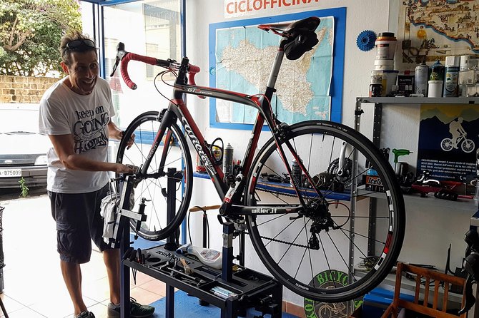Rent road bike - Timing, transport, and weather