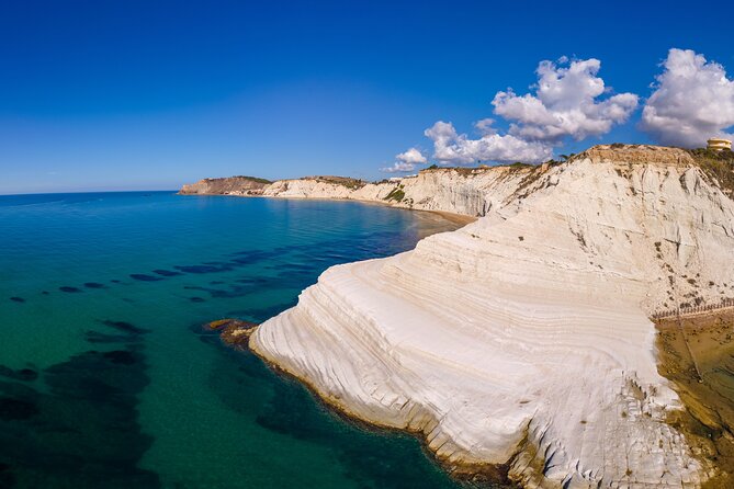 Scala dei Turchi in 3.5 hours, boat tour with stops for swimming - The coastal views between swimming stops