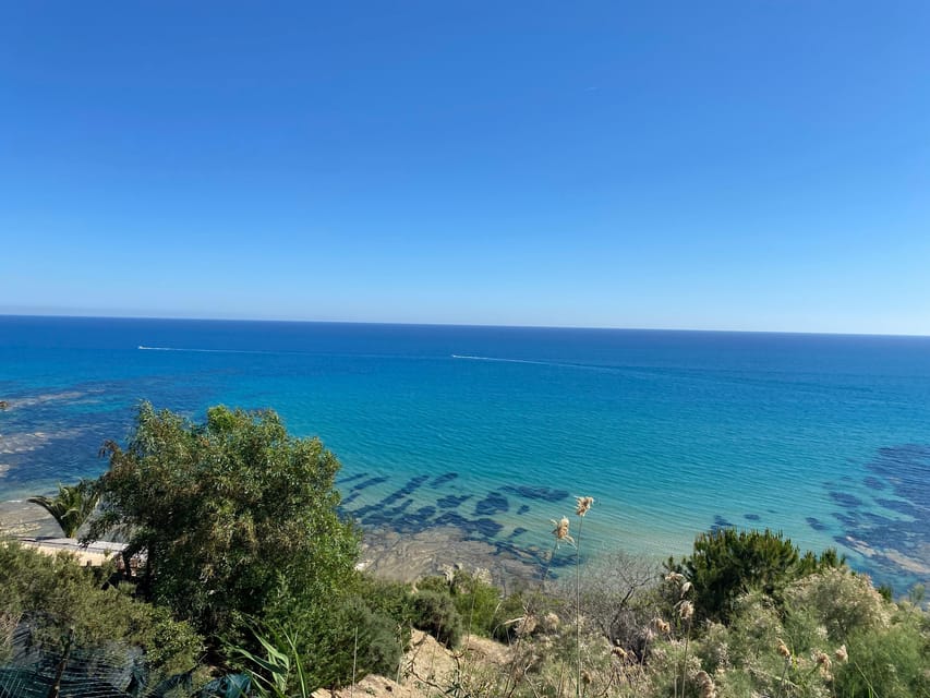 Scala dei Turchi: Tour of Beautiful Beaches with Aperitif - Lido Scala dei Turchi puts the famous coast at the center