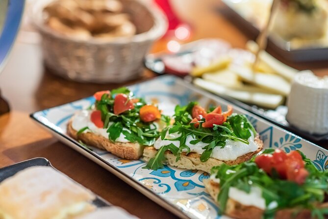 Share Your Pasta Love in Local's Home in Messina - Why the private format matters