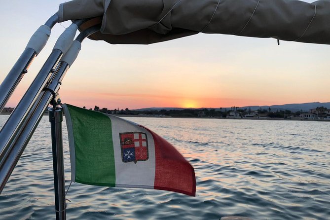 Sicily Boats Avola: Plemmirio boat tour 4 people 4 hours - Punta del Cane, Fontane Bianche, and the yacht-filled coast