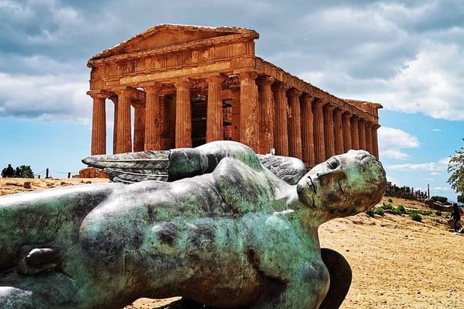 SICILY - Culture & Flavours 8 Days/7 Nights Tour - Ragusa Ibla and Agrigento link food with ancient temples