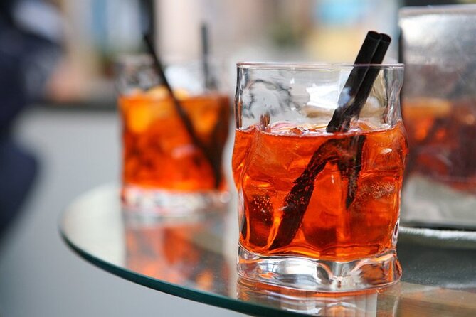 Siracusa cocktail experience, walking tour, rooftops, prime venue - How the evening compares with exploring alone