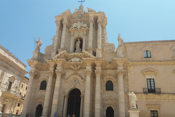 Siracusa,Ortigia and Noto Tour - Drivers and guides: an important difference