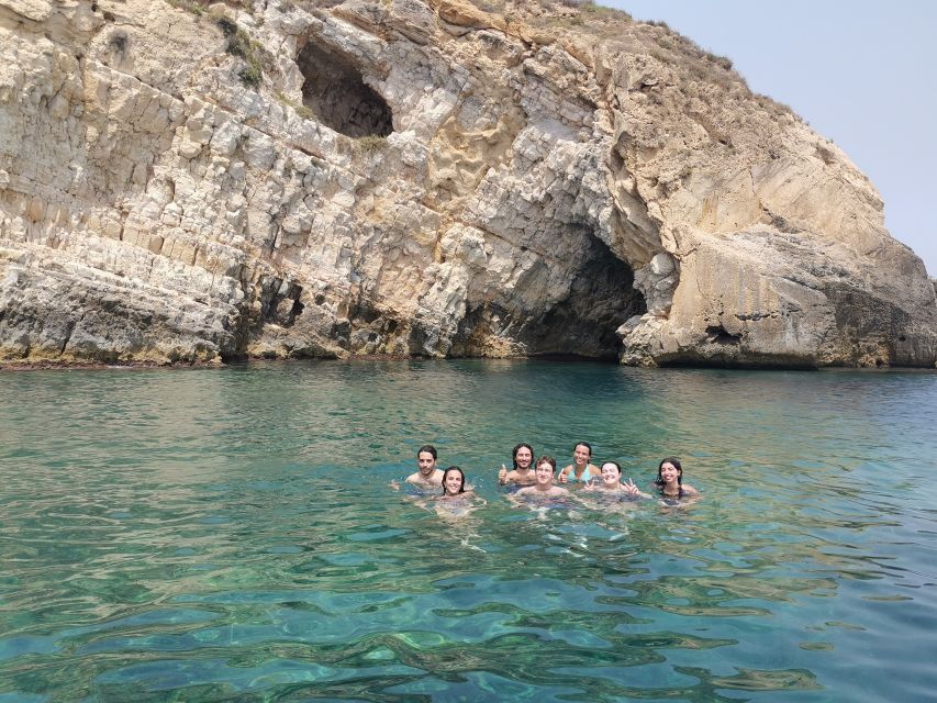 Siracusa: Ortigia Boat Tour with Marine Grotto - Why seeing Ortigia from the water changes the visit