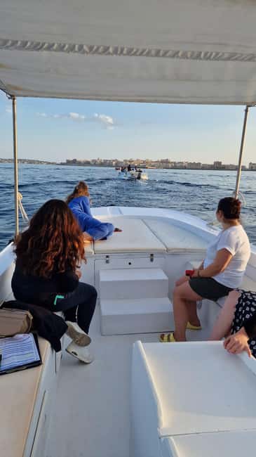 Siracusa: Ortigia & Sea Caves Speedboat Tour with Swim Stop - Fonte Aretusa and Castello Maniace