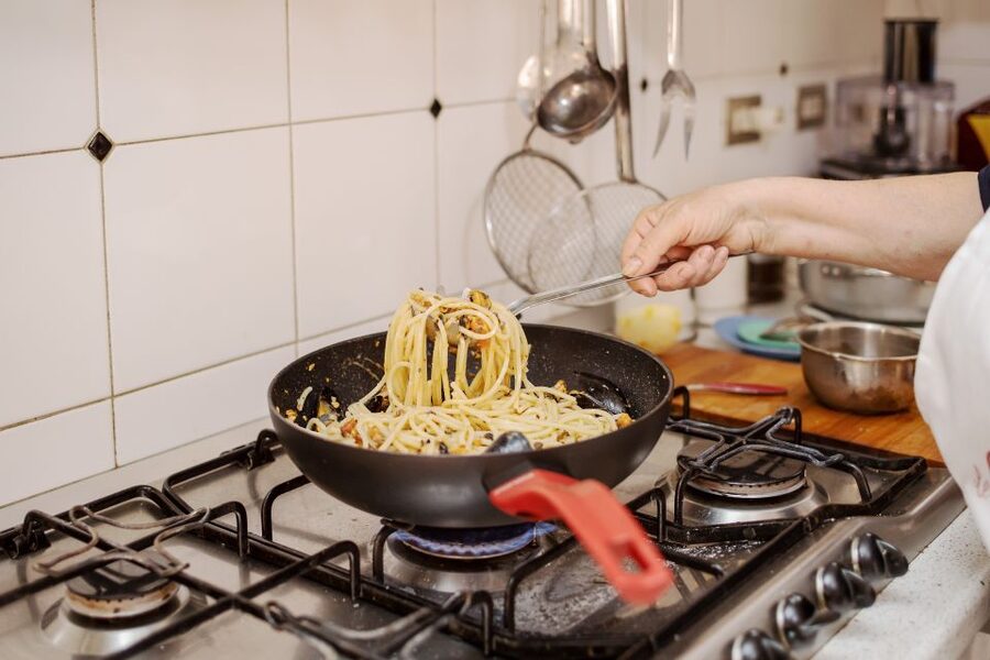 Siracusa: Pasta & Tiramisu Cooking Class at a Local's Home - Language, Accessibility, and Food Needs