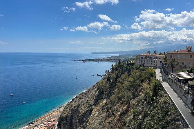Skip-the-Line Taormina Half Day Greek Theater and Historic Center - Piazza Duomo and the Four Fountains