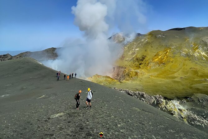 Summit Etna North 3380mt: 4x4 and trekking - The summit hike from about 2,960 meters