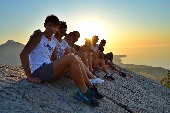 Sunset with BBQ by jeep - Who will enjoy this jeep sunset tour?