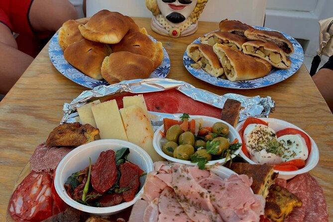 Syracuse: Boat tour with Aperitif 2 hours - A possible swim, with weather in mind