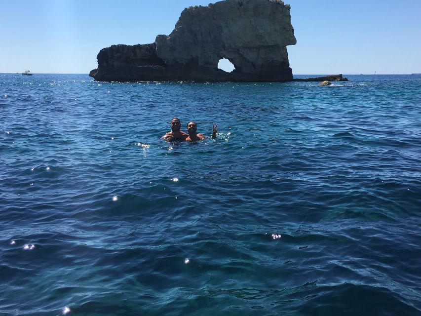 Syracuse: Boat Trip of Ortigia Island and Sea Caves - Castello Maniace and the swim stop