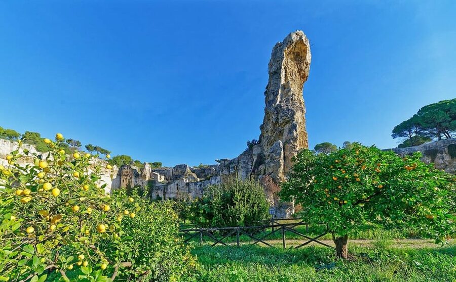 Syracuse: Greek Theater and Neapolis sunset tour - Roman Amphitheater and stories of gladiatorial games