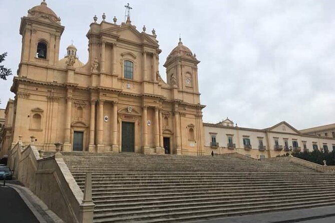 Syracuse Ortigia and Noto Private Tour - Syracuse Cathedral and the old center