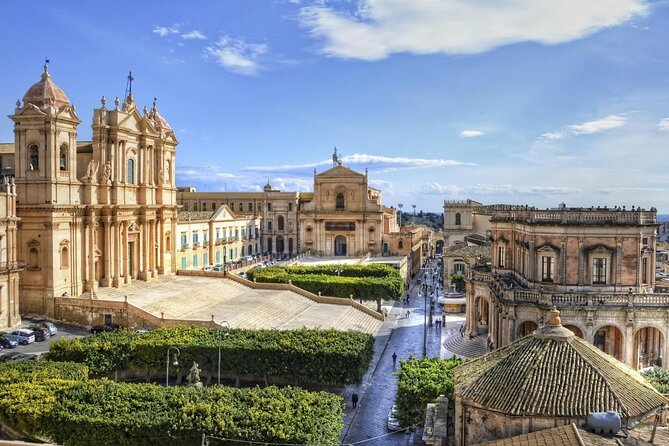 Syracuse, Ortigia and Noto walking tour from Catania - Key points at a glance