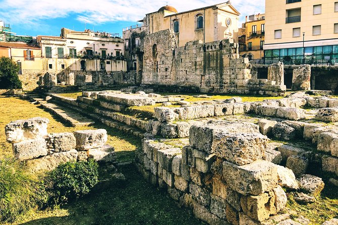 Syracuse: Ortigia Deep Dive Cultural Tour (max 6 Guests) - Starting with the Temple of Apollo