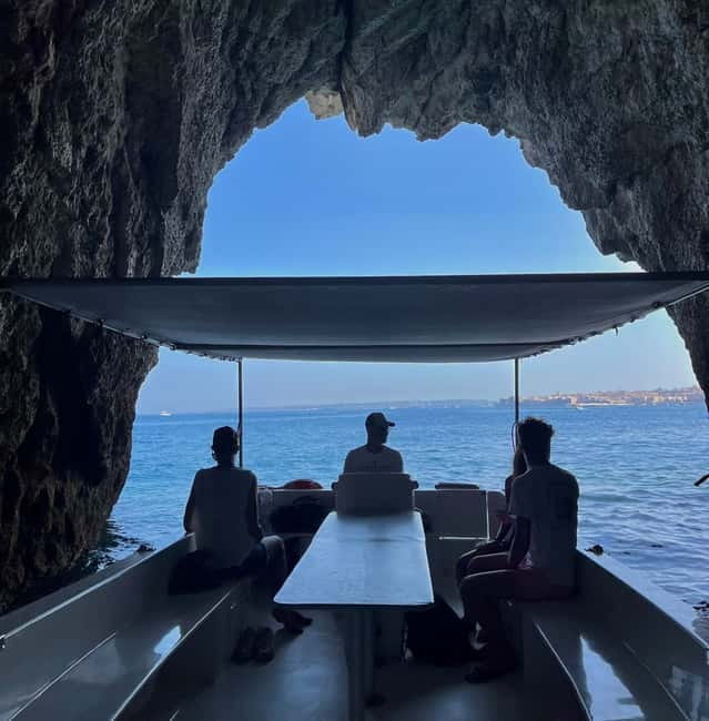Syracuse: Ortigia Island and Sea Caves Boat Tour with Drinks - Starting at Via Malta and crossing toward the water