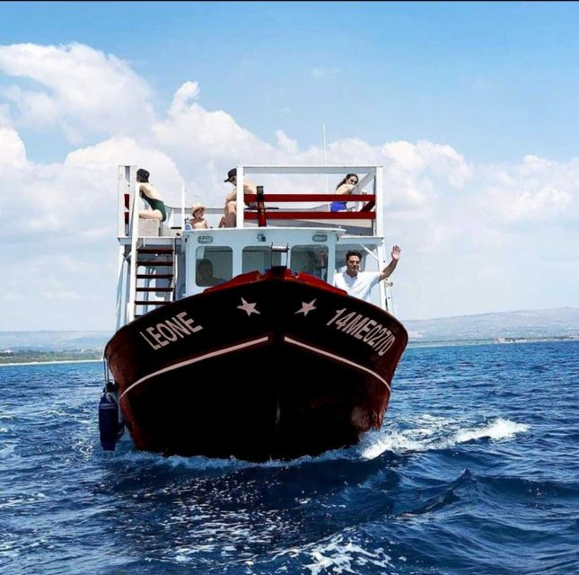 Syracuse: Ortigia Island Boat Tour with Lunch and Wine - What this Syracuse boat tour is really about