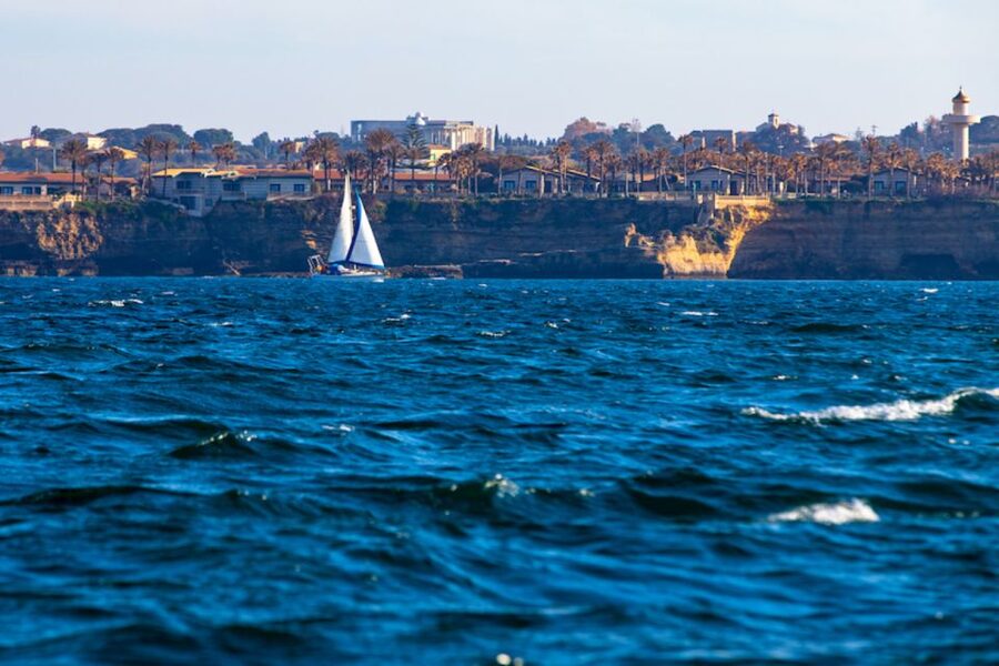 Syracuse: Ortigia Island Boat Tour with Lunch and Wine - Weather, cancellations, and practical planning