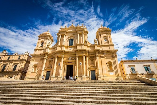 Syracuse, Ortigia & Noto - What the guide adds to the long drive