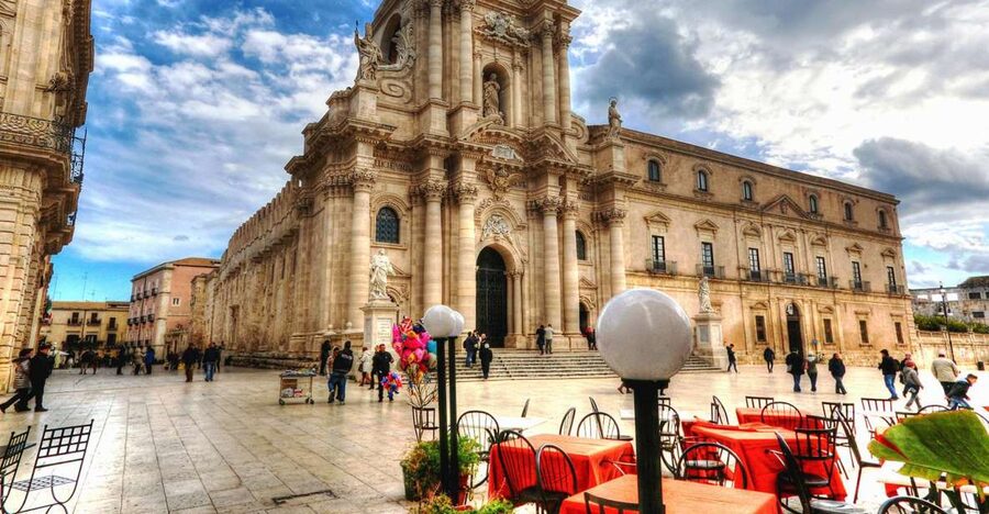 Syracuse: Ortigia Private Walking Tour - Why Ortigia Works So Well on Foot