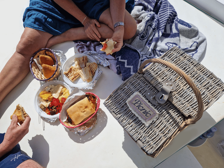 Syracuse: Picnic boat tour of Pillirina, Ortigia & sea caves - Is the $94 price fair?