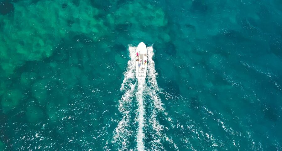 Syracuse: Pillirina, Ortigia, and Sea Caves Tour by Boat - Why seeing Ortigia from the sea changes the city