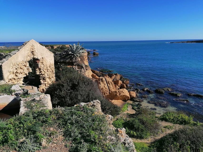 Syracuse: Pillirina, Ortigia, Sea Caves and snorkeling - Prosecco, music, and the social side of the ride