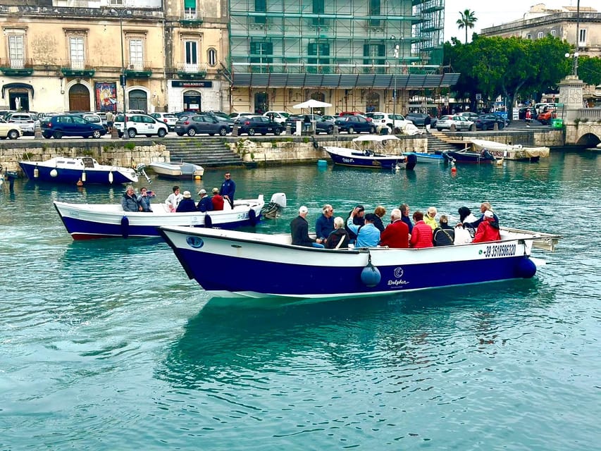 Syracuse: Private boat tour of Ortigia and sea caves - Maniace Castle and the southeastern end of Ortigia