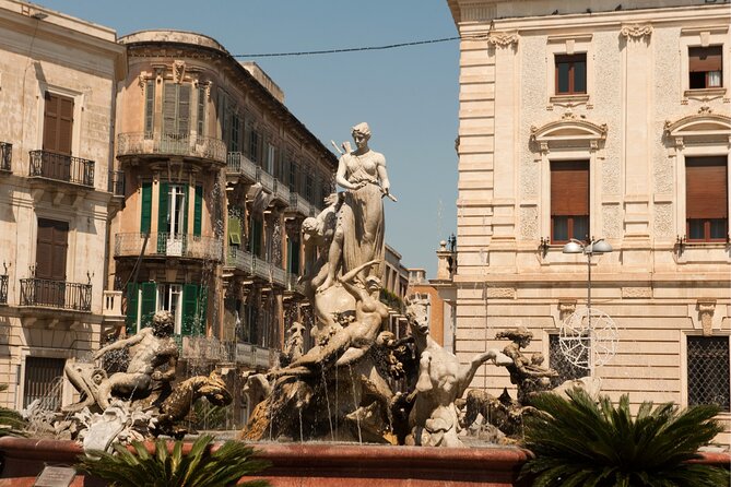 Syracuse Scavenger Hunt & Highlights Self Guided Audio Tour - Ortigia Market is the best place to pause for food