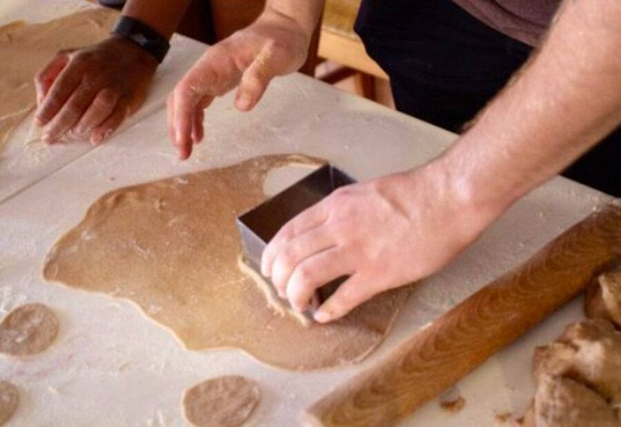 Syracuse: Sicilian Street Food Hands-On Cooking Class - The chef’s teaching style