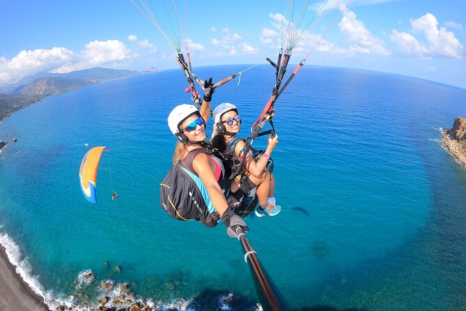 Tandem Paragliding Flight in Taormina - Taormina, Etna, and the Mediterranean from above