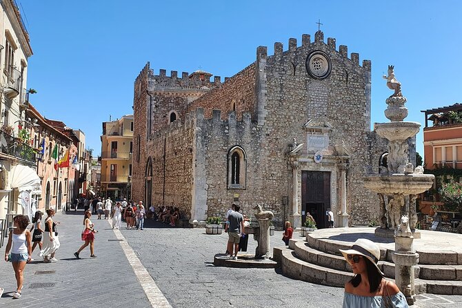 Taormina: A Self-Guided Audio Tour of Sicily’s Hilltop Town - A traditional pastry stop at Bar Pasticceria