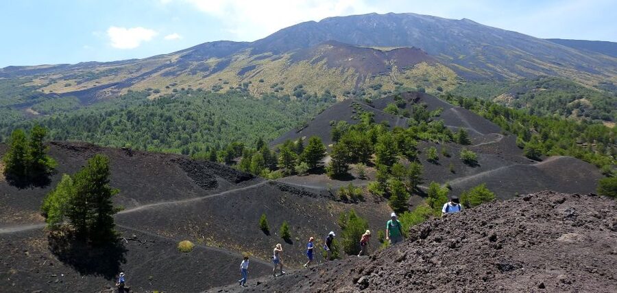Taormina and Catania: Private Etna Exploration and Cave Tour - Why this Etna trip feels different