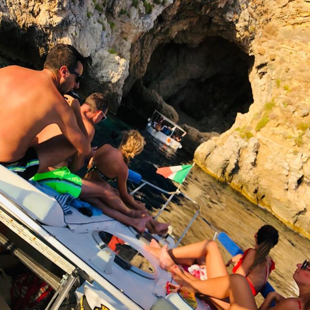 Taormina and Giardini Naxos 3/5/7 hours by PRIVATE BOAT - Who should book this boat