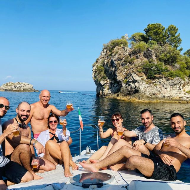 Taormina and Giardini Naxos 3/5/7 hours by PRIVATE BOAT - Reaching Giardini Naxos by boat
