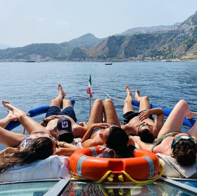 Taormina and Giardini Naxos 3/5/7 hours by PRIVATE BOAT - The captain and the human touch