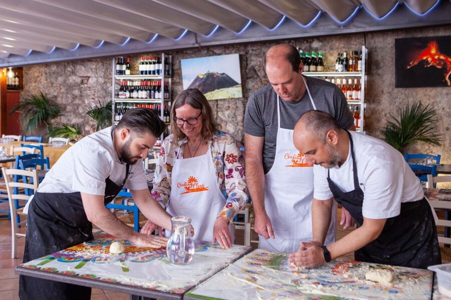 Taormina: Half-Day Pizza Making Class - The unexpected pasta lesson