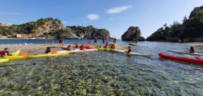 Kayak Coastal Tour to Isola Bella and Blue Grotto