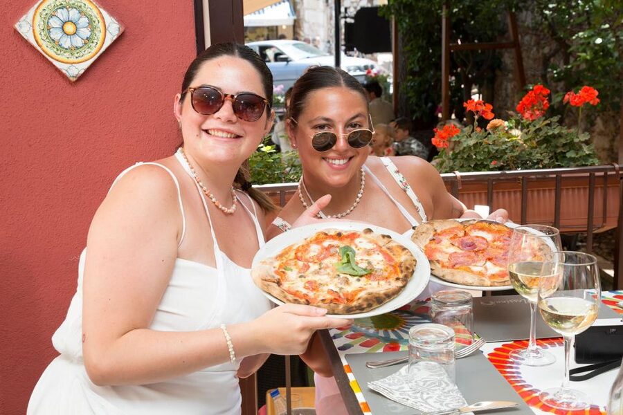 Taormina Pizza making class - A family-friendly activity with useful keepsakes