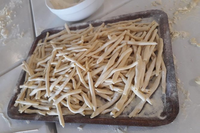 Taormina Pizza Making Class- From Messina - Guides who shape the day