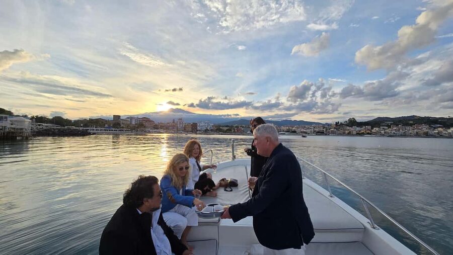 Taormina: Sunset Boat Tour with Aperitif - The Blue Grotto and Isola Bella