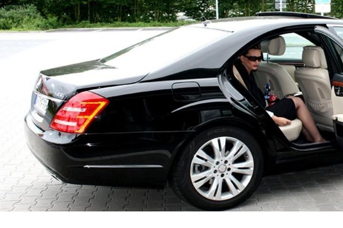 Taxi from and to Giardini Naxos, Taormina, Letojanni, Trappitello or vice-versa. - Choosing among the four service areas